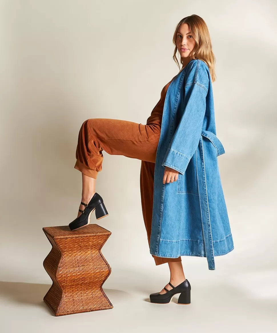 bizzy_in_black_4-1.webp Hot Charlotte Stone Bizzy In Black