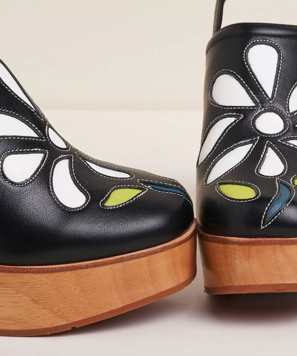 bonnie_in_black_floral_6.webp Discount Charlotte Stone Bonnie In Black Floral