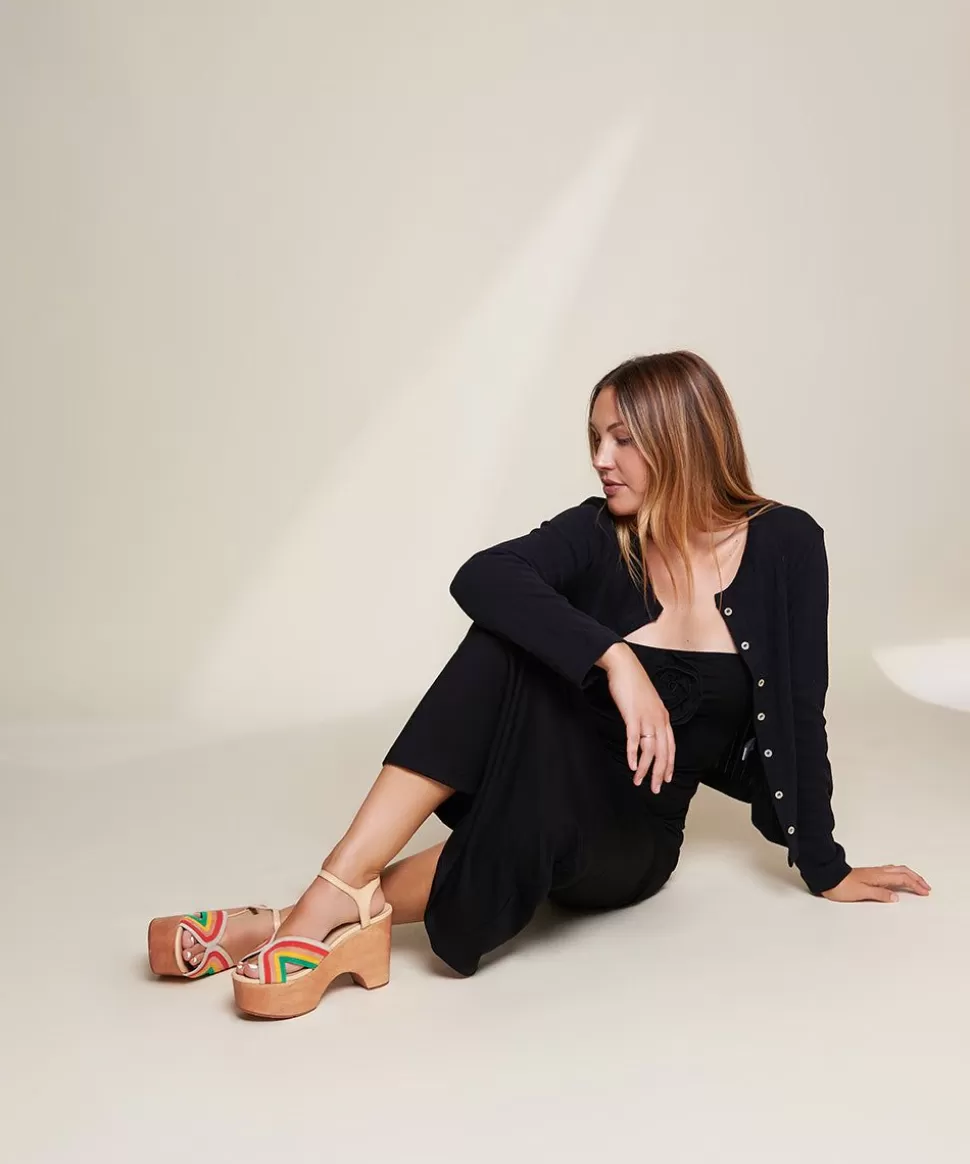 donna_in_rainbow_3.webp Store Charlotte Stone Donna In Rainbow