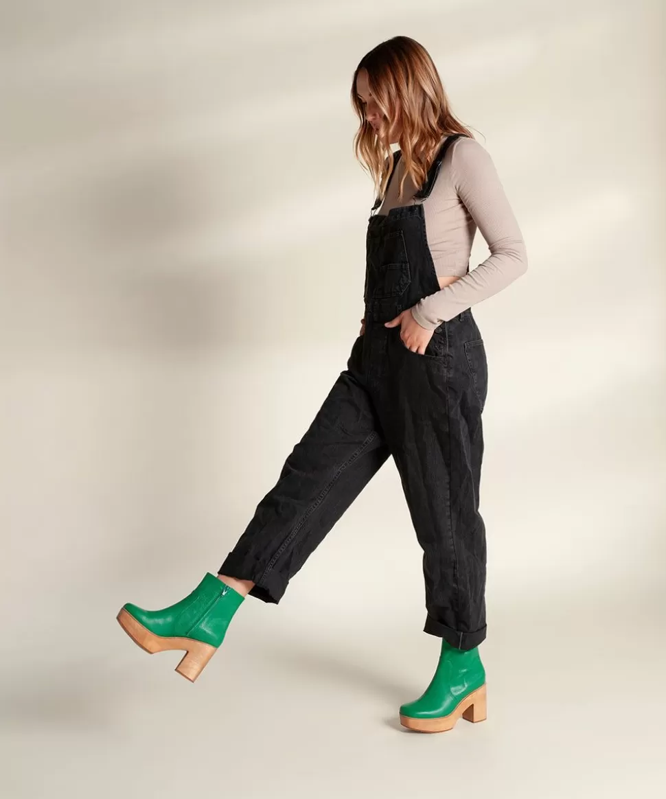 paz_in_kite_3-2.webp New Charlotte Stone Paz In Kite